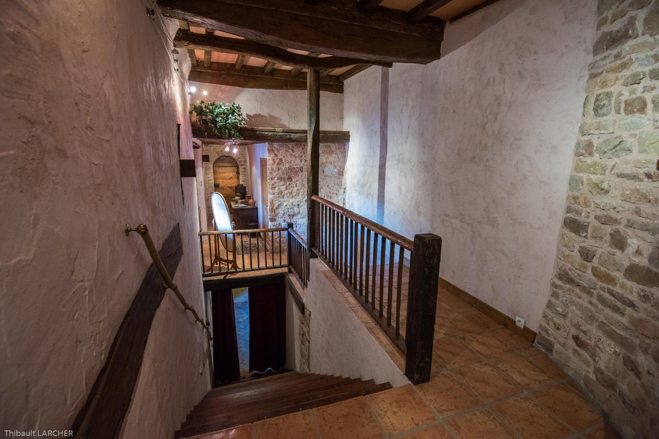 Ferme De Malo Bed & Breakfast Etrigny Exterior photo