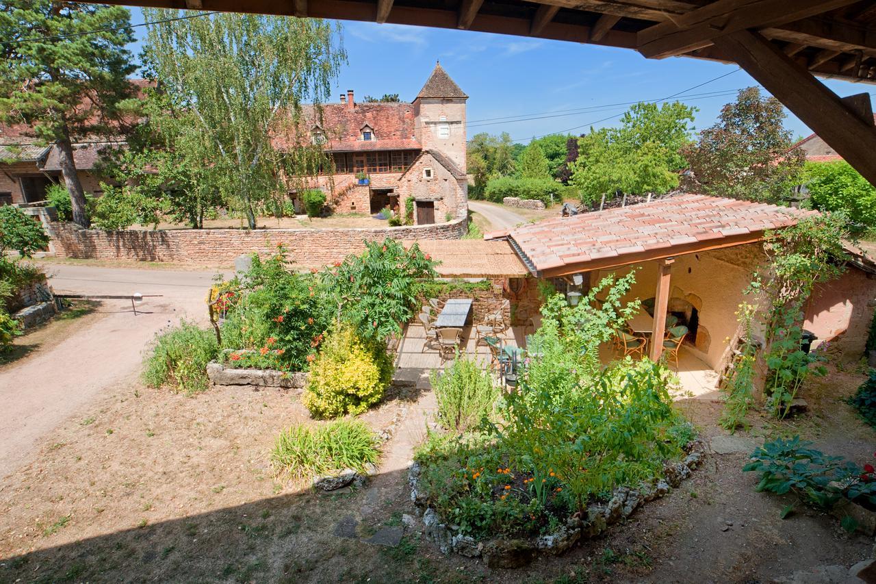 Ferme De Malo Bed & Breakfast Etrigny Exterior photo